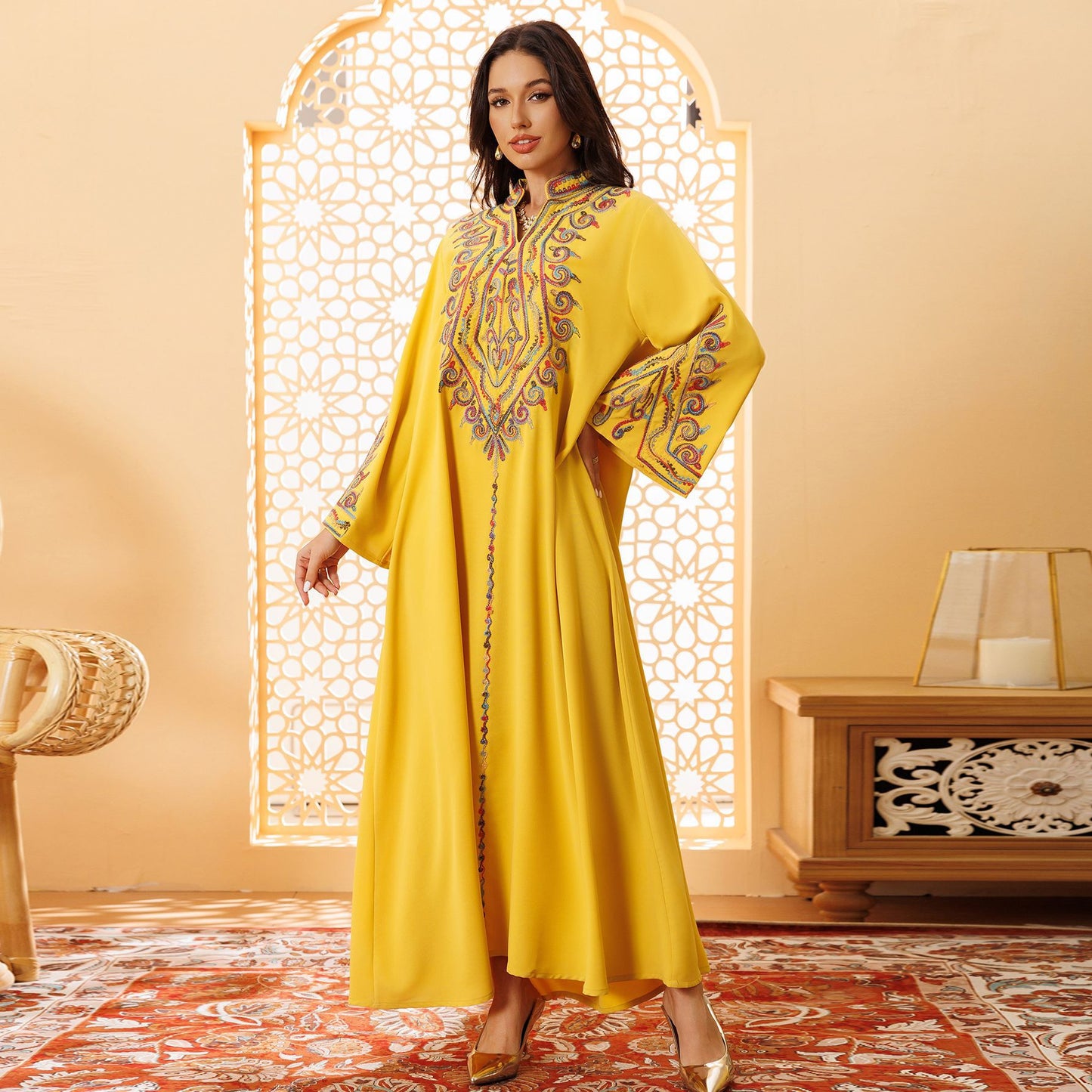 Fashion Robe Muslim Elegant Embroidered Dress Clothing