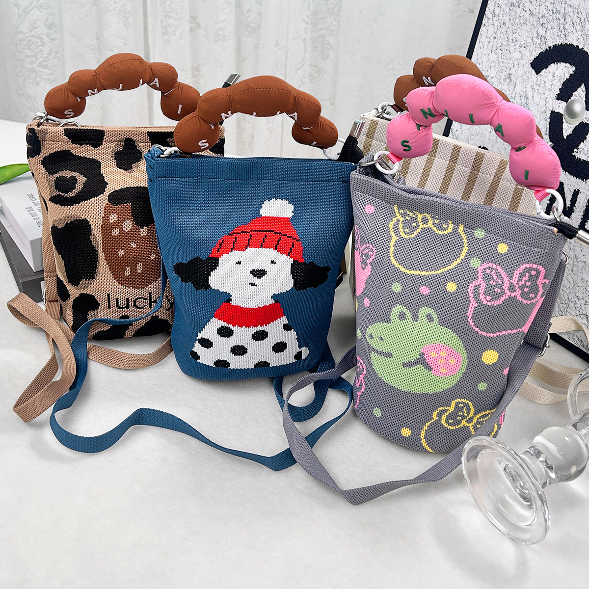 Women's Korean Style Knitted Cute Cartoon Unique Dopamine Flying Women's Handbag