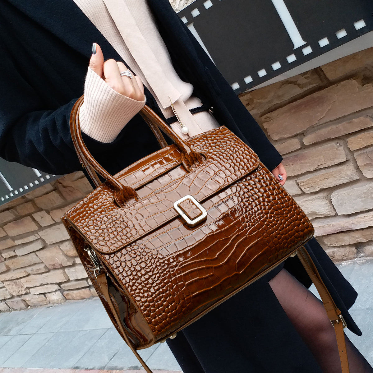 Women's Light Luxury Minority Expensive Daily Commuter Genuine Leather Crocodile Women's Handbag