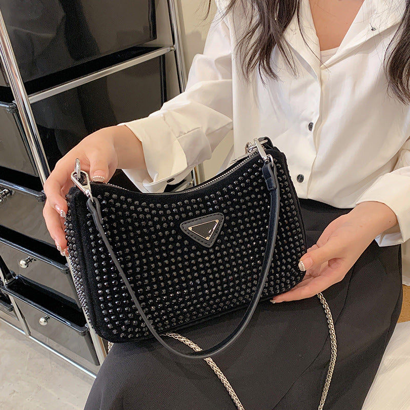 Women's Diamond Fashion Underarm Texture Chain Leisure Bags