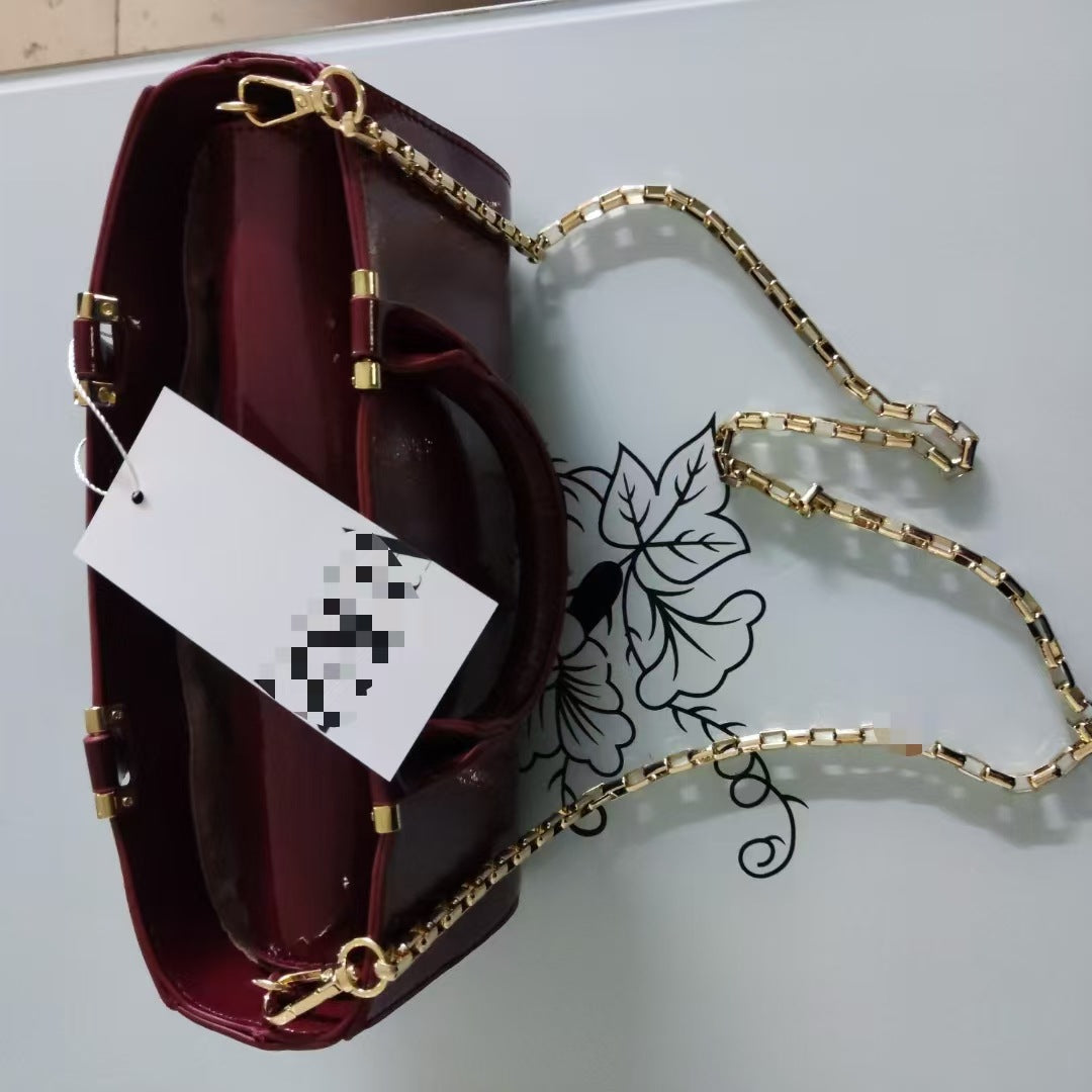 Z Fashion Hand Carrying Diana Chain Handbags
