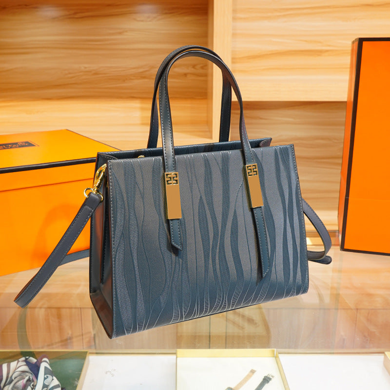 Women's Light Luxury High-grade Mom Elegant Large Women's Handbag