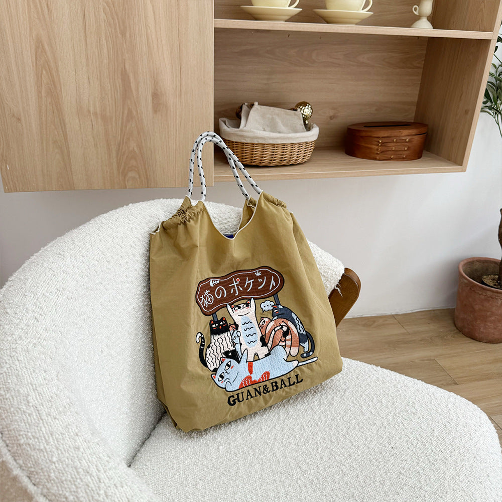 Women's Underarm Shopping Exquisite Embroidered Waterproof Nylon Women's Handbag