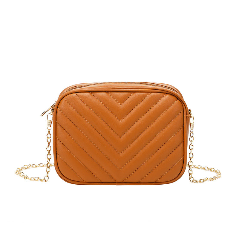 Versatile Korean Style Fashion Leisure Chain V Tattoo Embroidery Women's Shoulder Bag