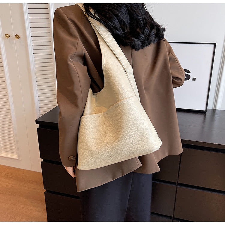 Women's Solid Color Retro Spring Simple High Sense Fashion Shoulder Bags