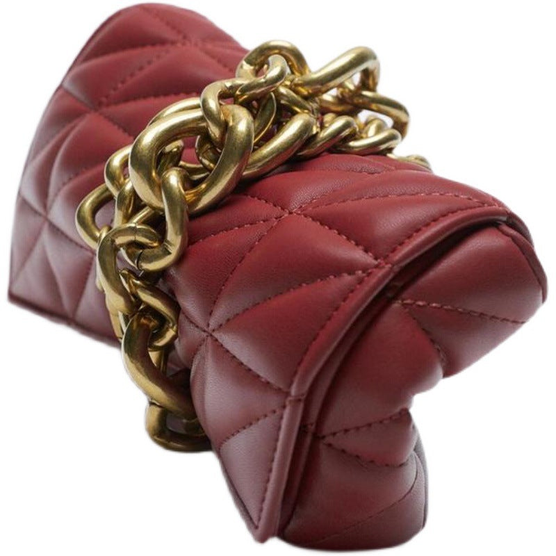 Women's Classic Style Rhombus Chain Oversized Quilted Crossbody Bags