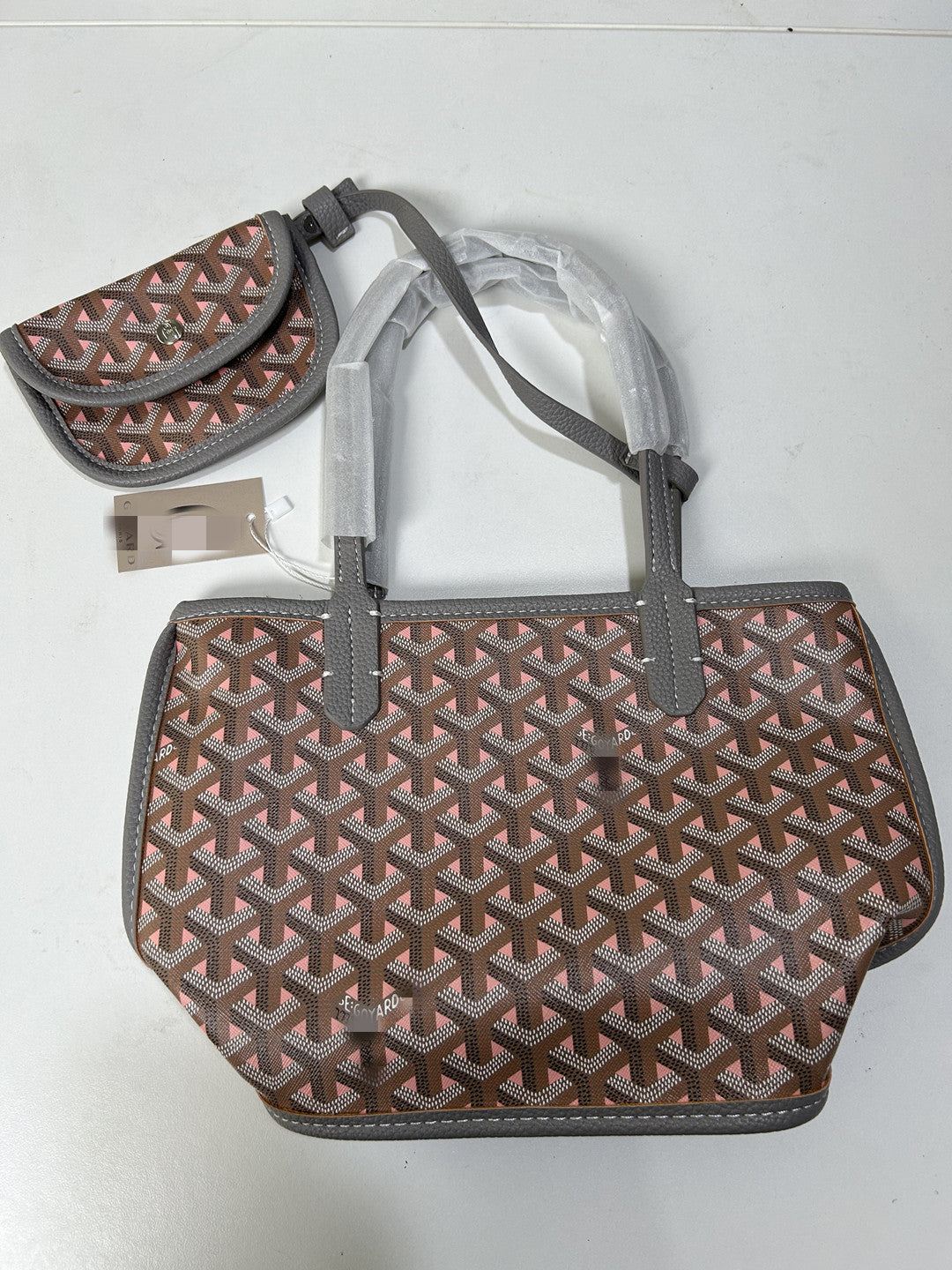 One Double-sided Size Printed Portable Shopping Bags