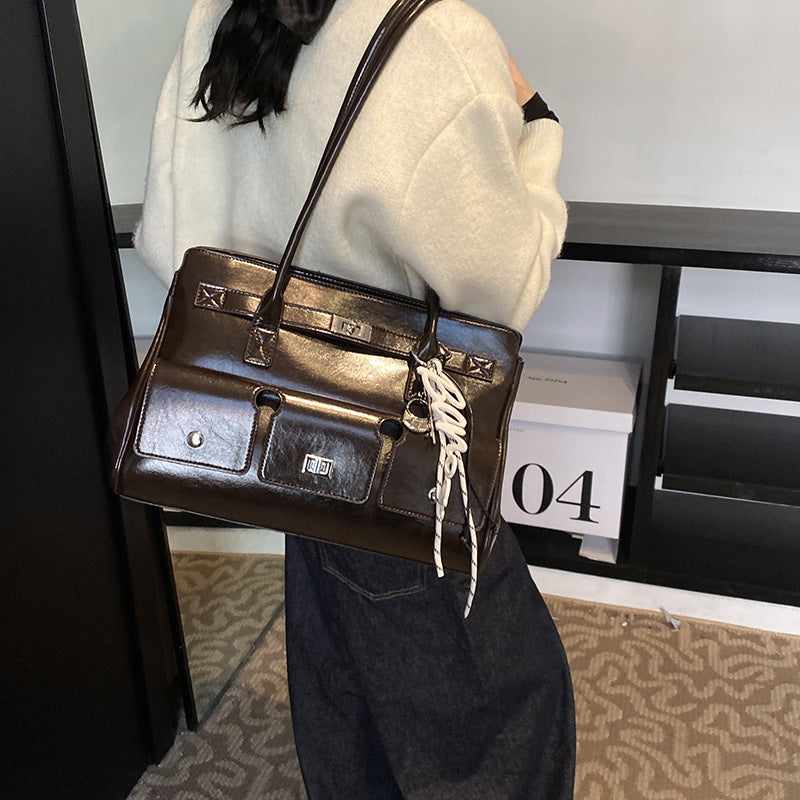 Capacity Female Retro Easy Matching Tide Fashion Shoulder Bags