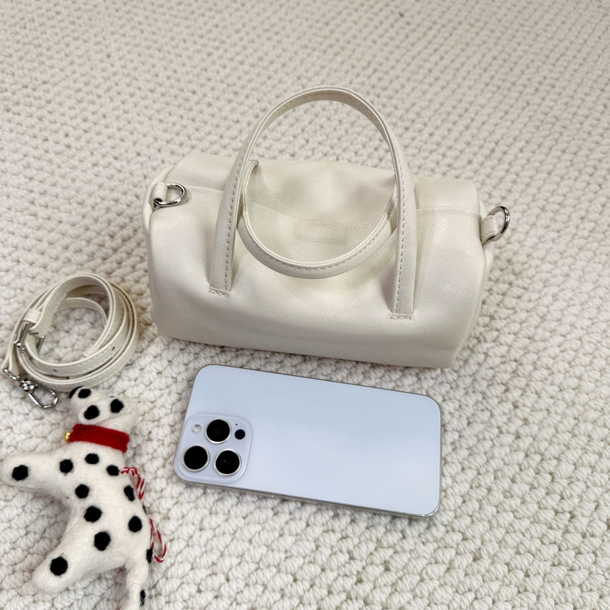 Niche Plant Sheepskin Toast Bowling Pillow Women's Messenger Bag