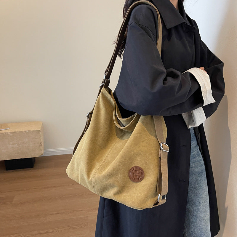 Popular Women's Minority Idle Style Trendy Women's Shoulder Bag