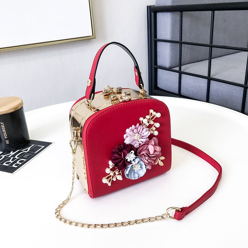 Women's Korean Style Pearl Flower Dinner Clutch Shoulder Bags