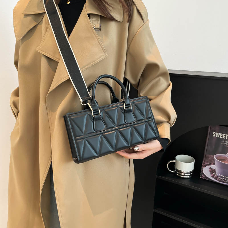 Women's Western Style Large Capacity Triangle Texture Indentation Solid Color Retro Shoulder Bags