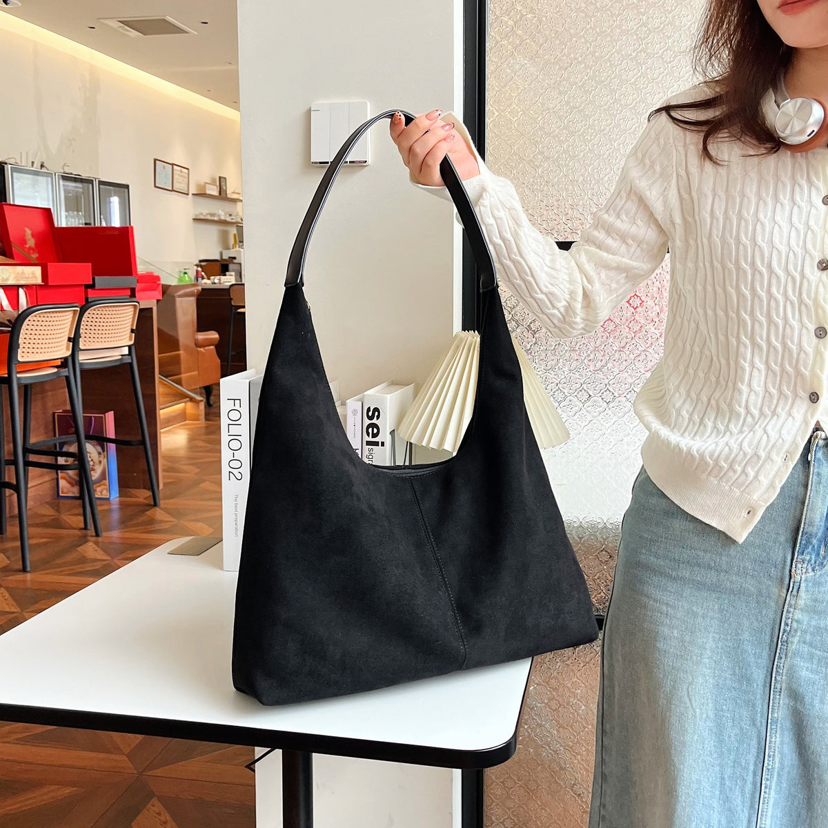 Large Capacity Retro Frosted Underarm Simple Fashion Women's Shoulder Bag