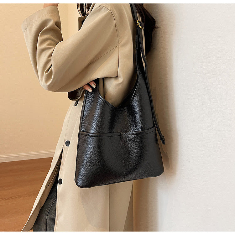 Women's Solid Color Retro Spring Simple High Sense Fashion Shoulder Bags