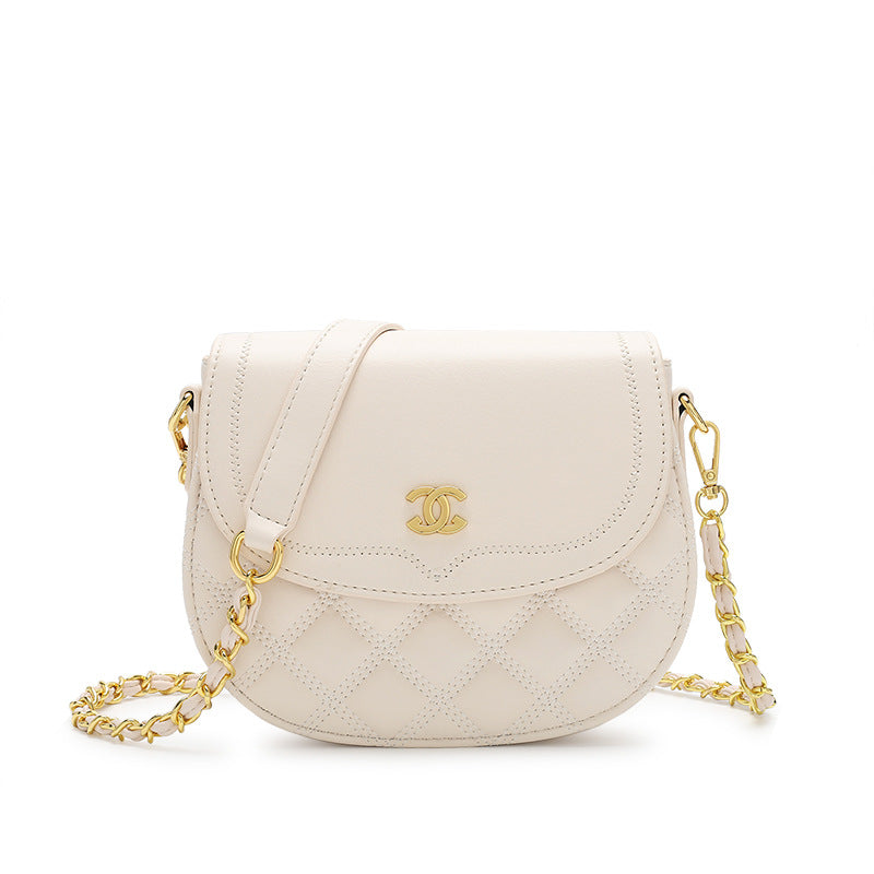 Women's Leather Portable Saddle Classic Style Diamond Chain Cowhide Women's Messenger Bag