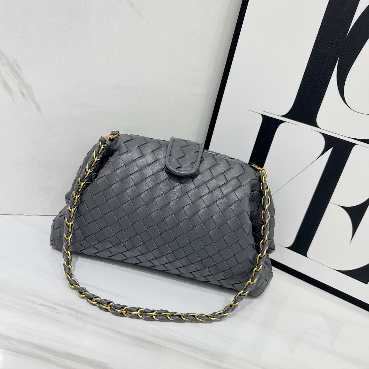 Woven Underarm Cloud Pleated Light Luxury Bags