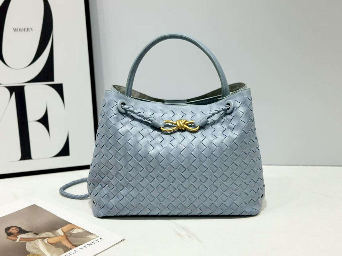 Women's Large Capacity Outing Simple Handmade Woven Women's Shoulder Bag