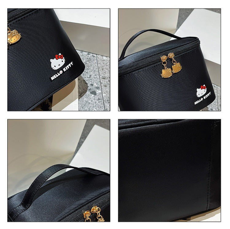 Innovative Authorized Large Capacity Wash Storage Women's Handbag