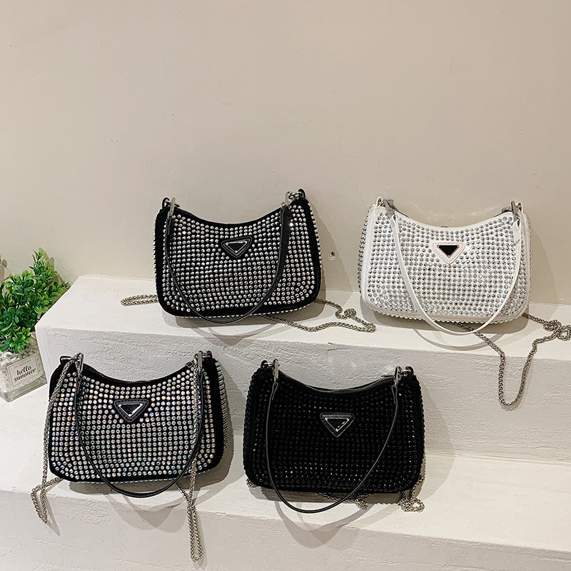 Women's Diamond Fashion Underarm Texture Chain Leisure Bags