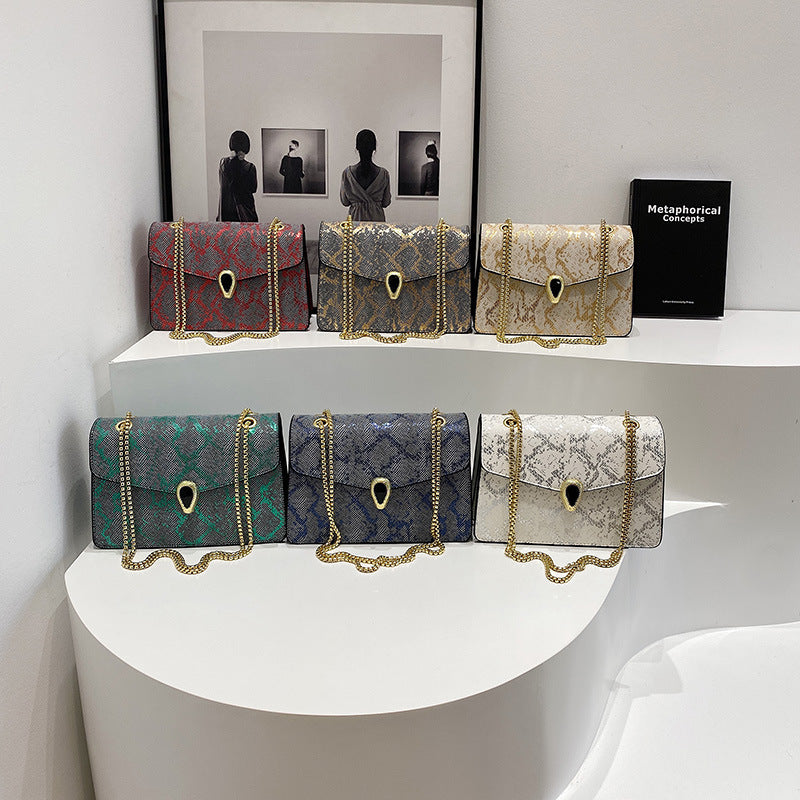 Comfortable Women's Snake Pattern Vintage Chain Women's Messenger Bag