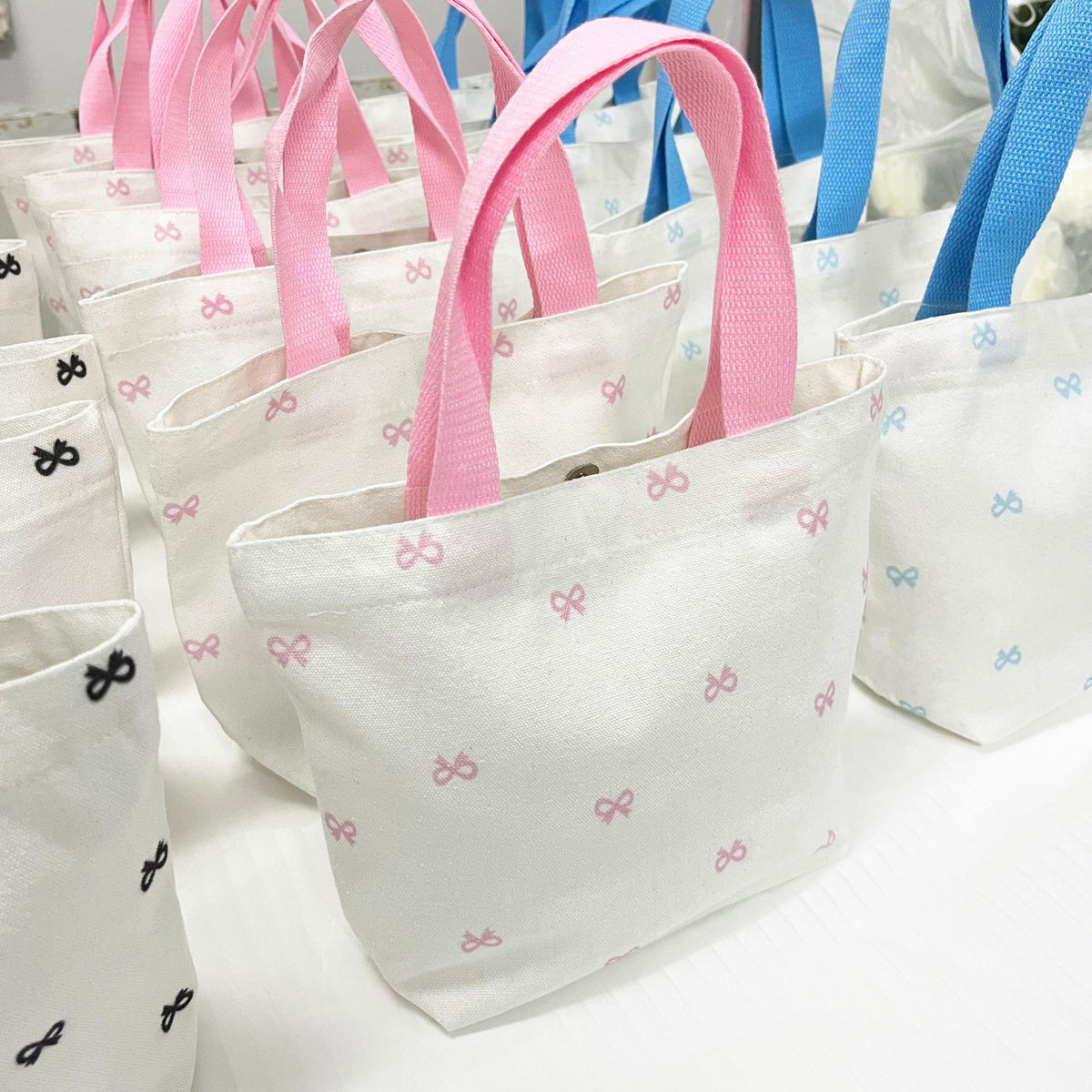 Women's Canvas Fashion Portable Bowknot Lunch Small Square Bags