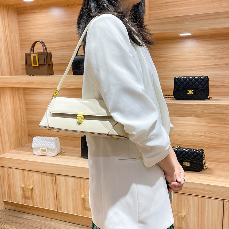 Women's Baguette Design High-grade Simple Black Underarm Handbags