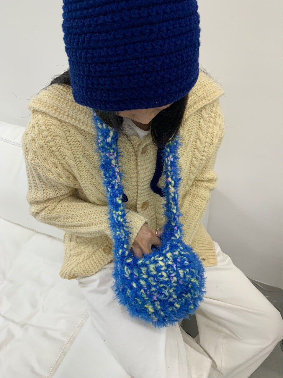 Women's Durable Design Woven Plush Finished Crossbody Bags