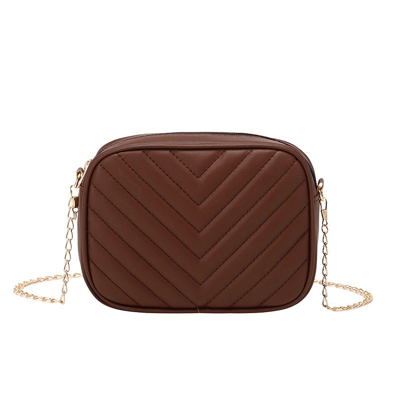 Versatile Korean Style Fashion Leisure Chain V Tattoo Embroidery Women's Shoulder Bag