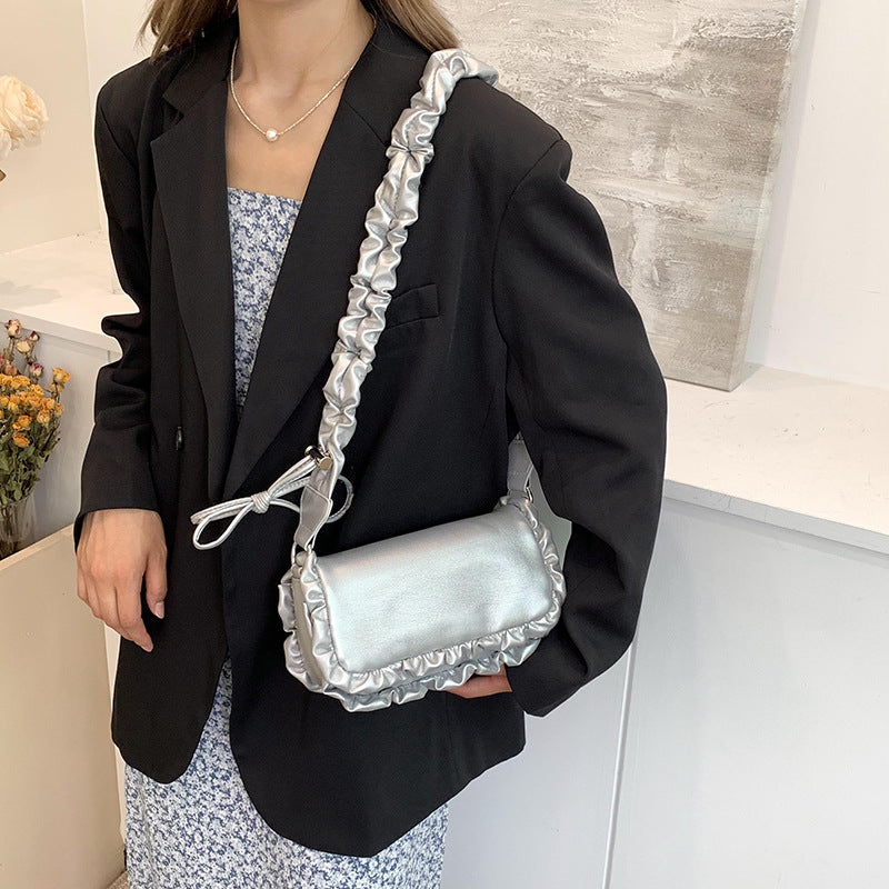 Women's Classic Style Textured For Summer Versatile Shoulder Bags