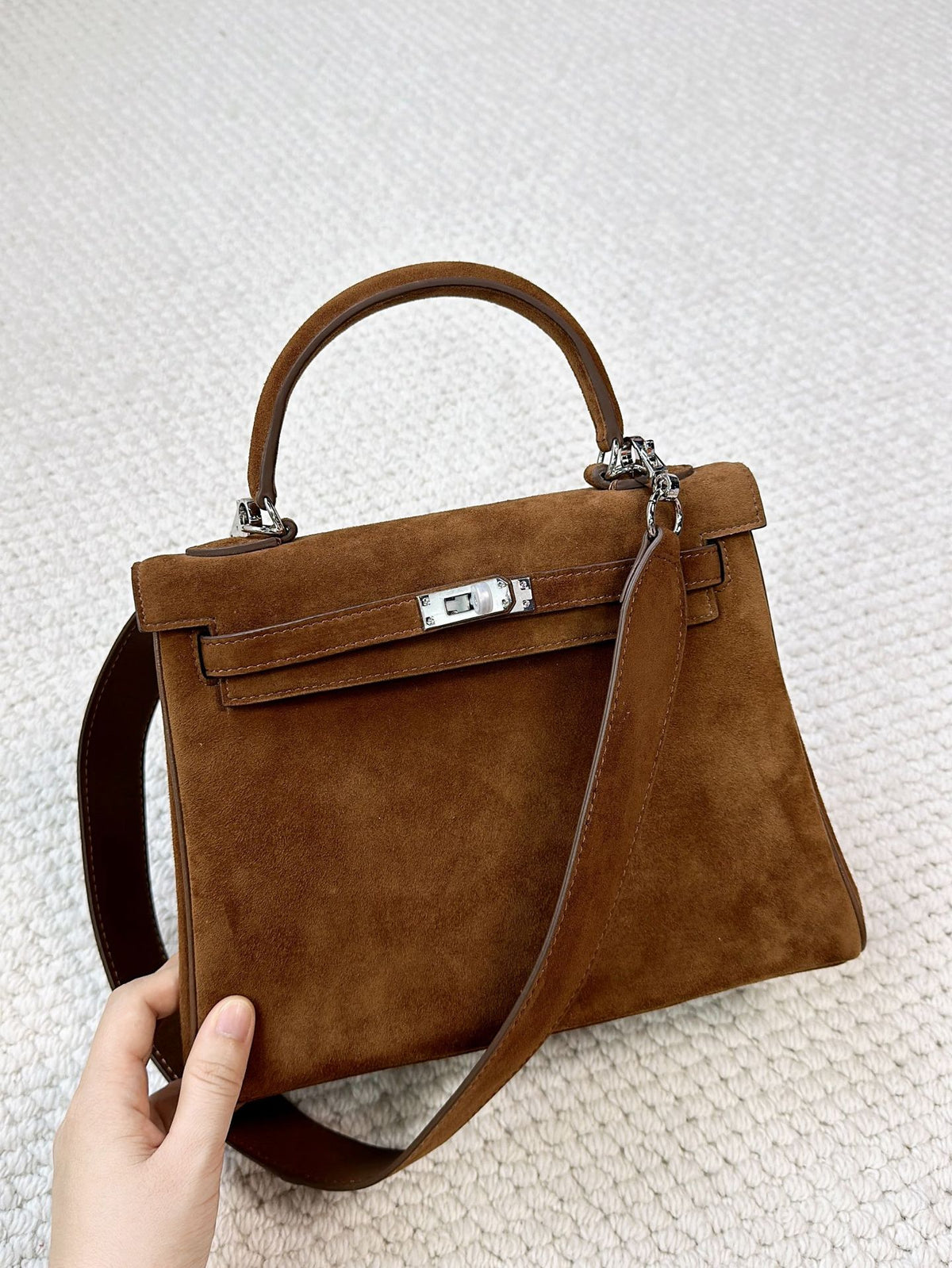 Women's Top Layer Frosted Suede Wide Strap Kelly Retro Easy Matching Women's Shoulder Bag