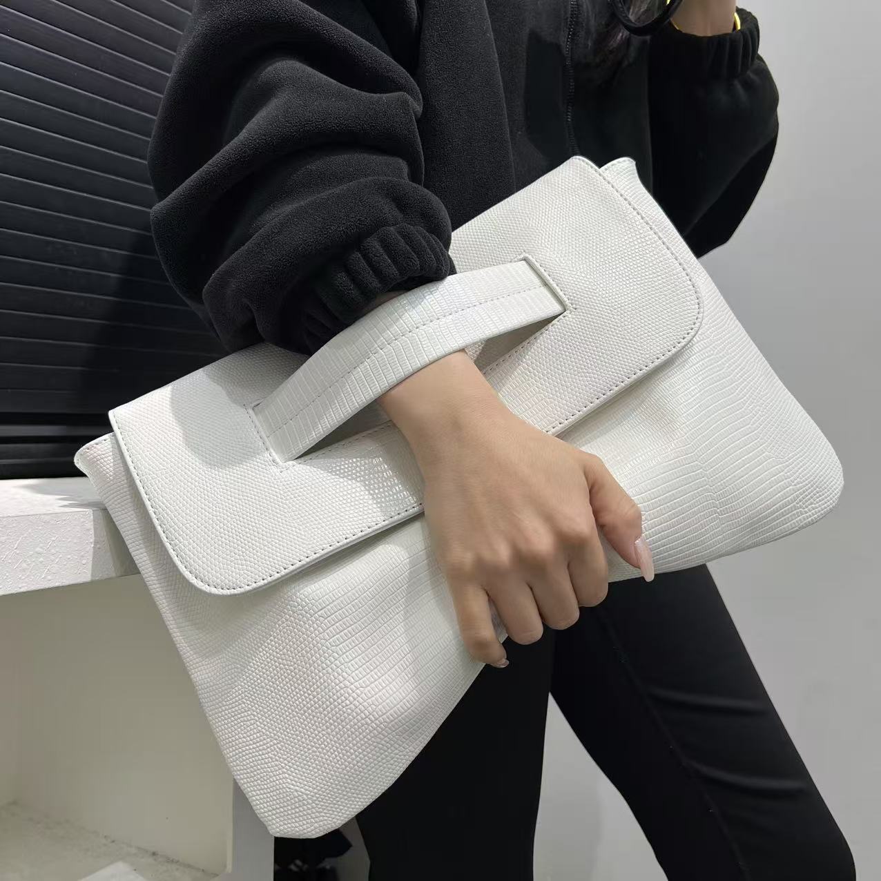 Pattern Strap Clutch Large Capacity File Handbags