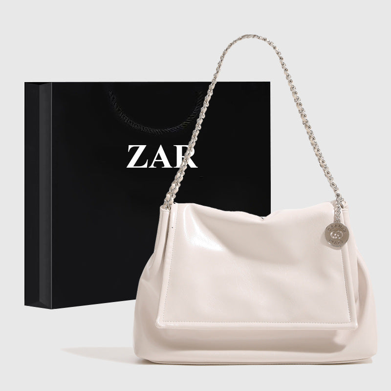 Women's Picking Minority Chain Large Capacity Commuter Tote Bags