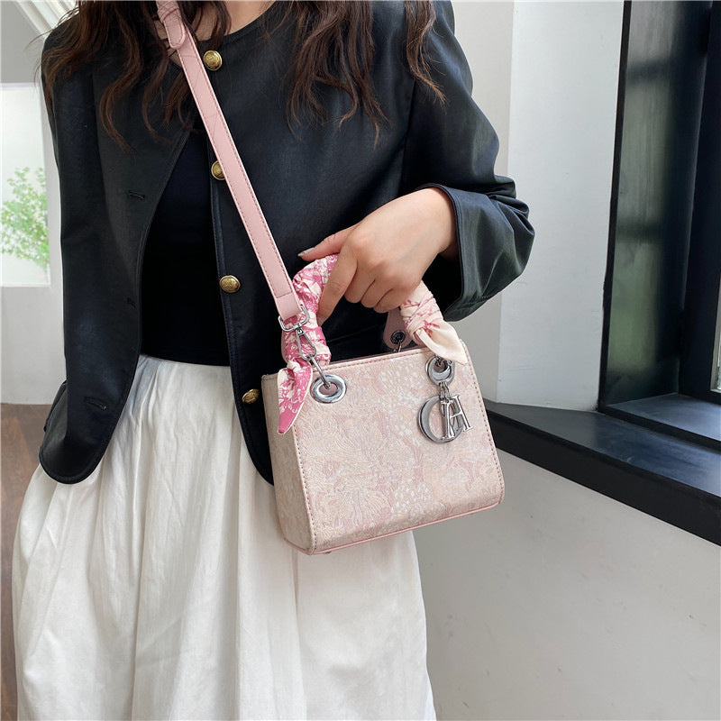 Women's High-grade Light Luxury Diana Versatile High Crossbody Bags