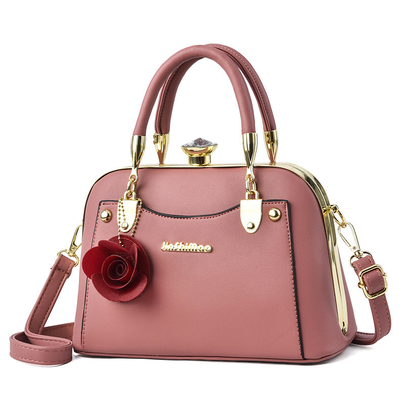 Women's Best-selling Shell Steel Frame Trendy Clip Shoulder Bags