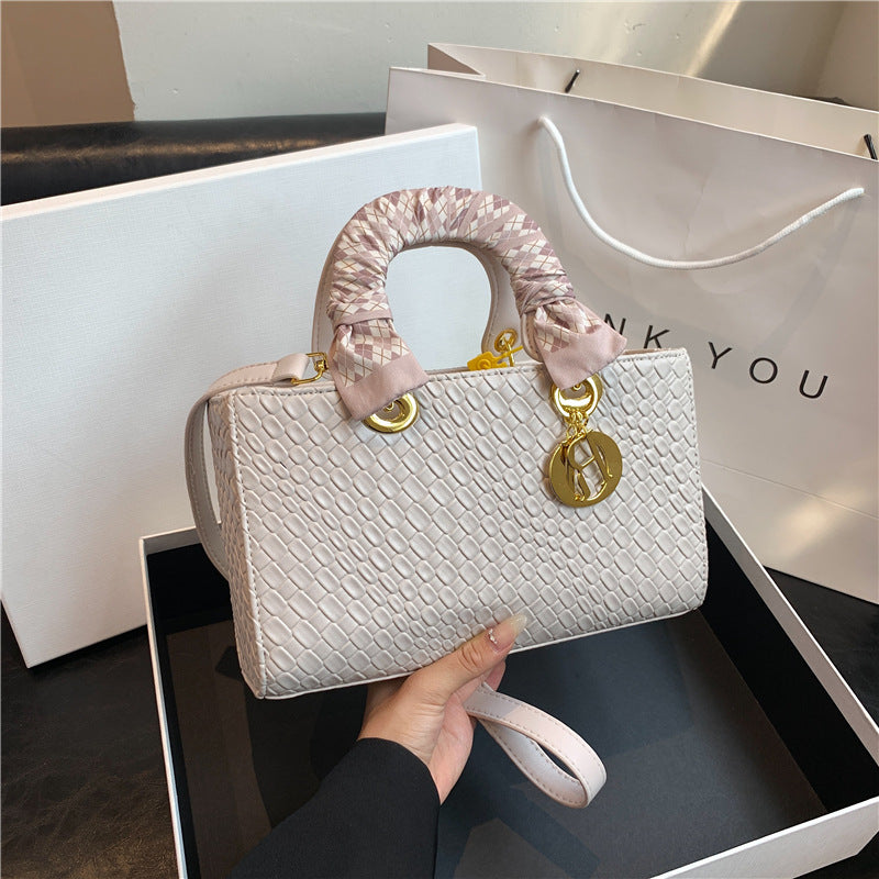 Women's High-grade Silk Scarf Woven Diana Portable Crossbody Bags