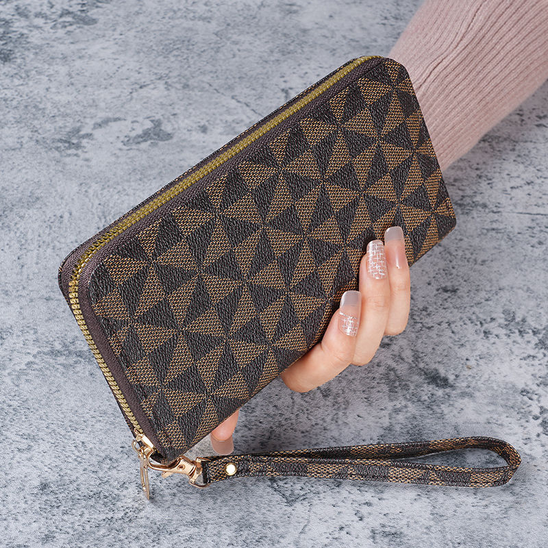 Stylish Women's Long Clutch Elegant Fashion Buckle